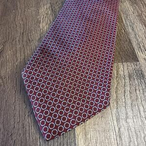 BROOKS BROTHERS 346 Red w/Silver Rings Men’s Silk Neck Tie